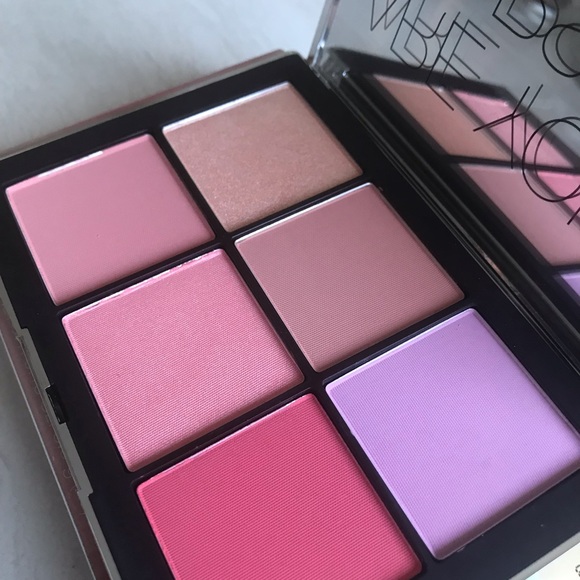 NARS Wanted Cheek Palette - Picture 3 of 4